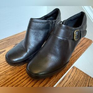 Clarks bendables black heel bootie women’s 7M